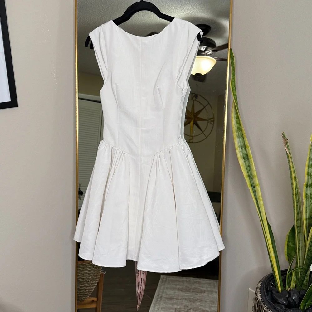 HOUSE OF CB 'Enchant' White Open Back Mini Dress NWT